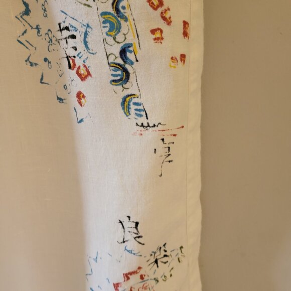 Vintage Chicos Linen Jean Capri with Asian painting Size 2 - Picture 4 of 8